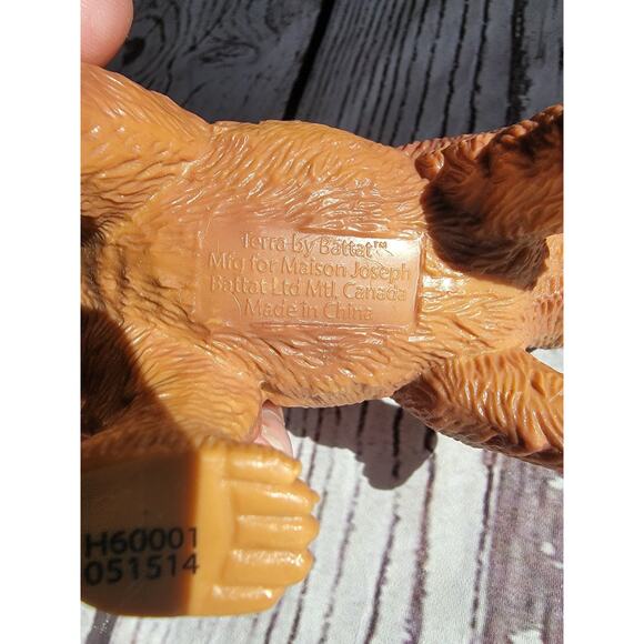 Brown Bear Wild Animal Educational Toy Figure Plastic Terra by Battat - Picture 7 of 7